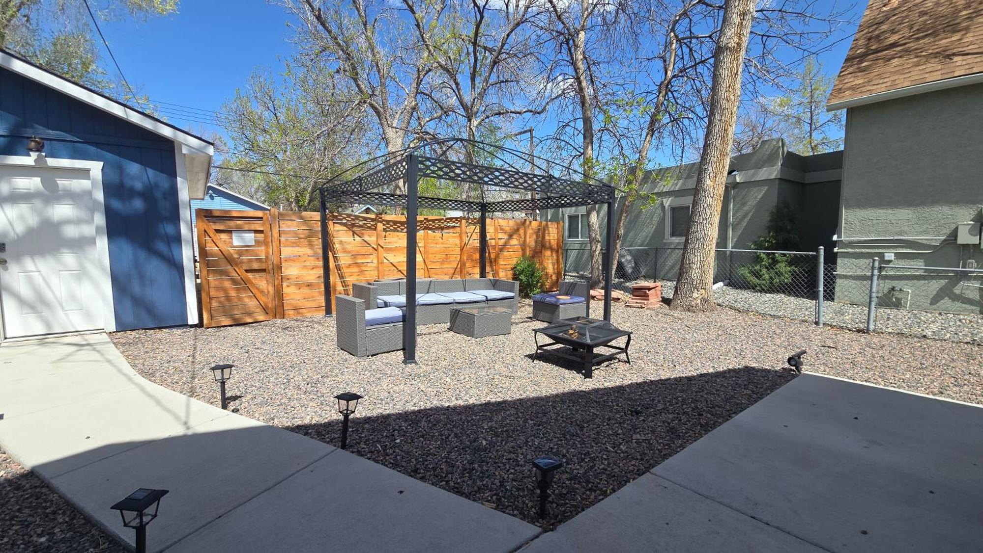 Historic Home W/Pikes Peak Views โคโลราโดสปริงส์ ภายนอก รูปภาพ