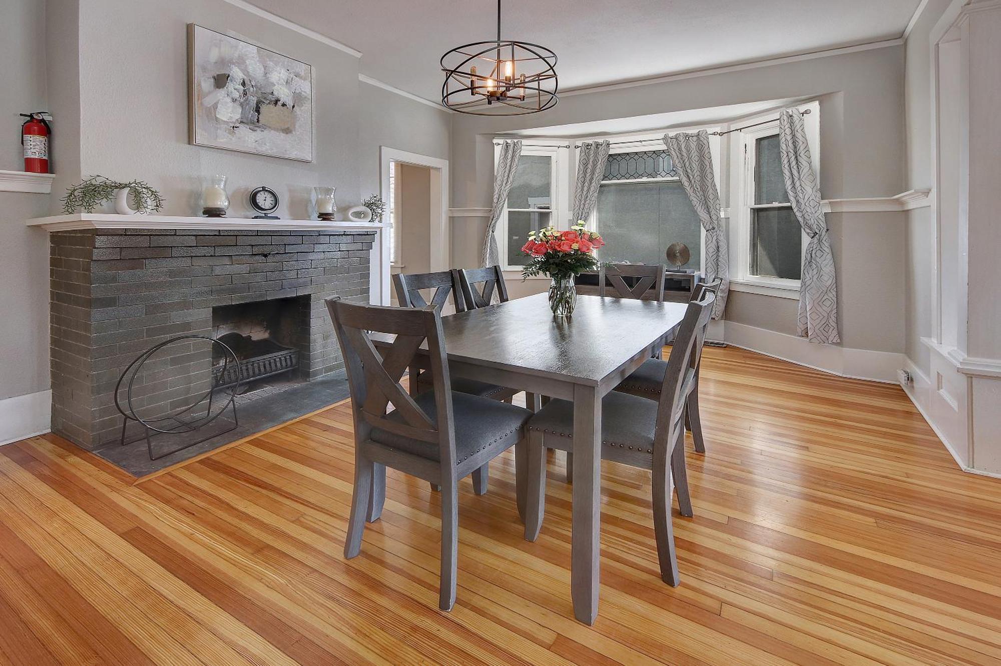 Historic Home W/Pikes Peak Views โคโลราโดสปริงส์ ภายนอก รูปภาพ
